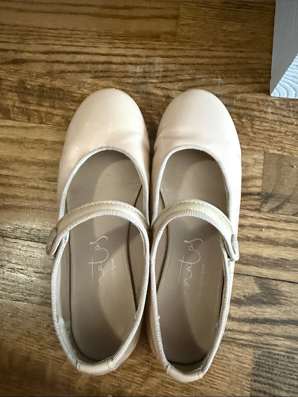 Girls Patent Mary Jane Dress Shoes - Nude Pink